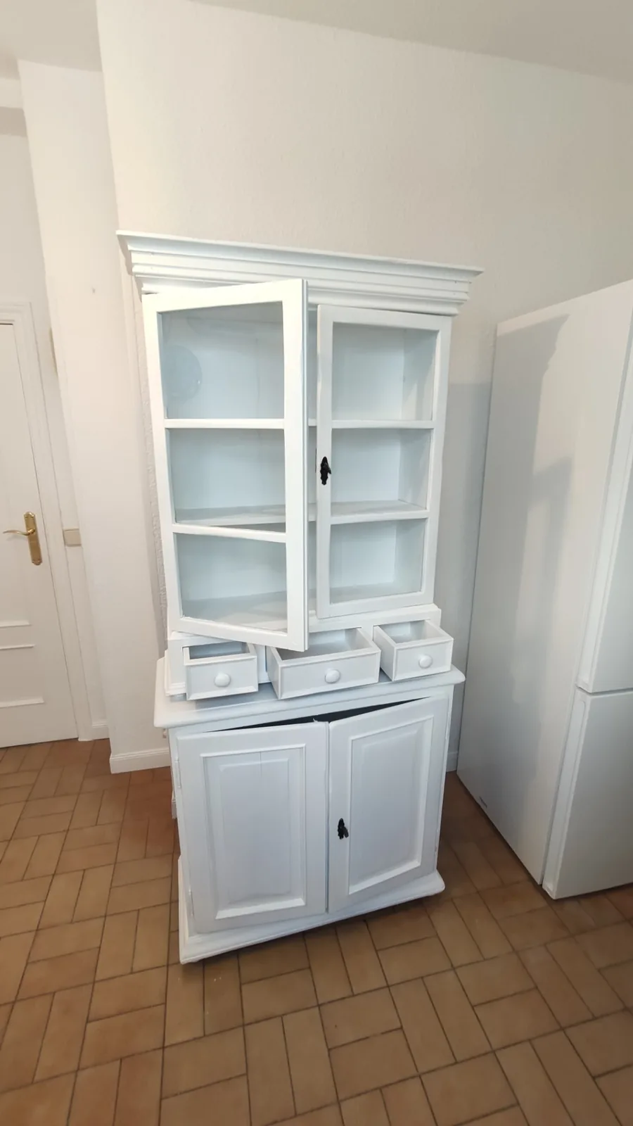 lacado vitrina aparador blanco en El Escorial